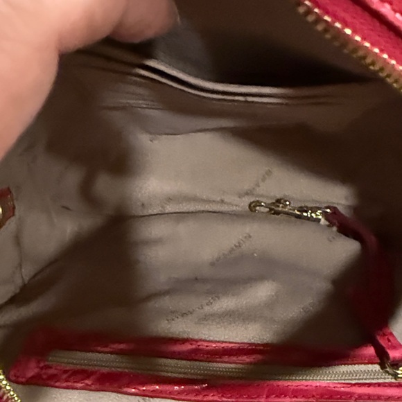 Brahmin Lane Vibrant Pink Croc-Embossed Crossbody Bag and Wallet - Picture 6 of 6